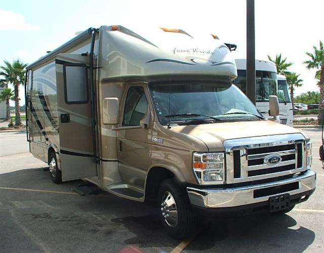 New 2010 Fourwinds Four Winds Siesta 26BE Class B Plus For Sale